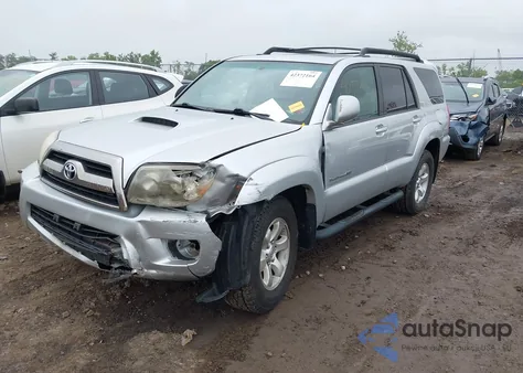 2006 Toyota 4Runner Sr5 Sport V6 z USA, uszkodzony, nr VIN JTEBU14R960105393